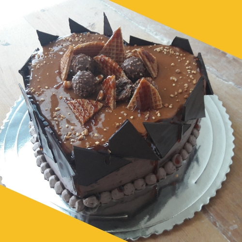 čokoládovo karamelová torta